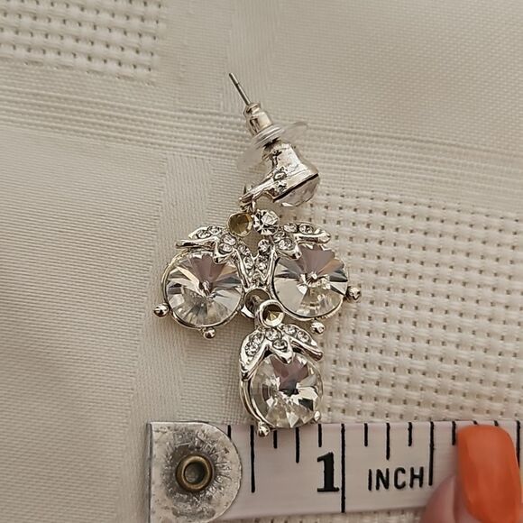 Dress Line Statement Piece Necklace & Earring Set Crystal White - Picture 11 of 16